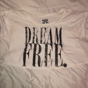 Casual white graphic crop top